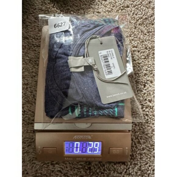 Bench Womens "lost in Paradise" Sleeveless Blue Tank Graphic Size Small Active - Picture 13 of 13